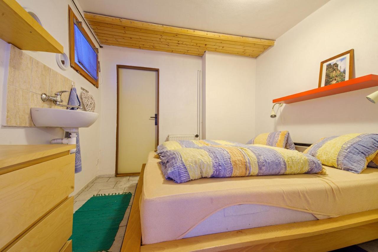 Apartmany Tereza ألبيرتشيك في ييزريسكي هوراش المظهر الخارجي الصورة